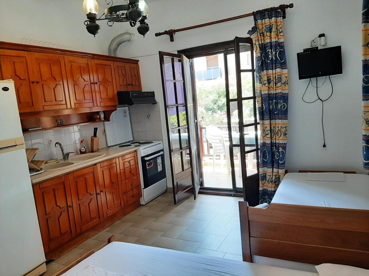 House Kosmas On The Beach Sarti Extérieur photo