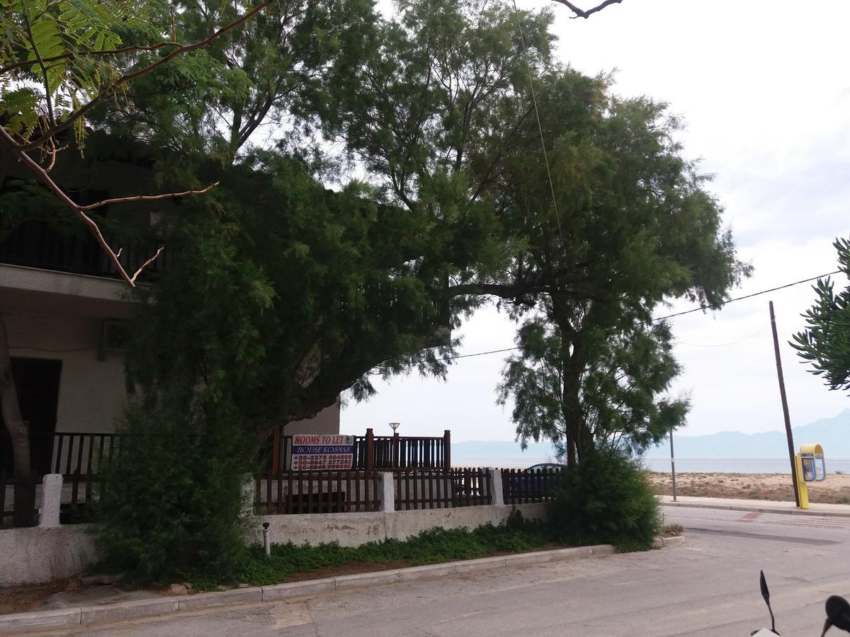 House Kosmas On The Beach Sarti Extérieur photo